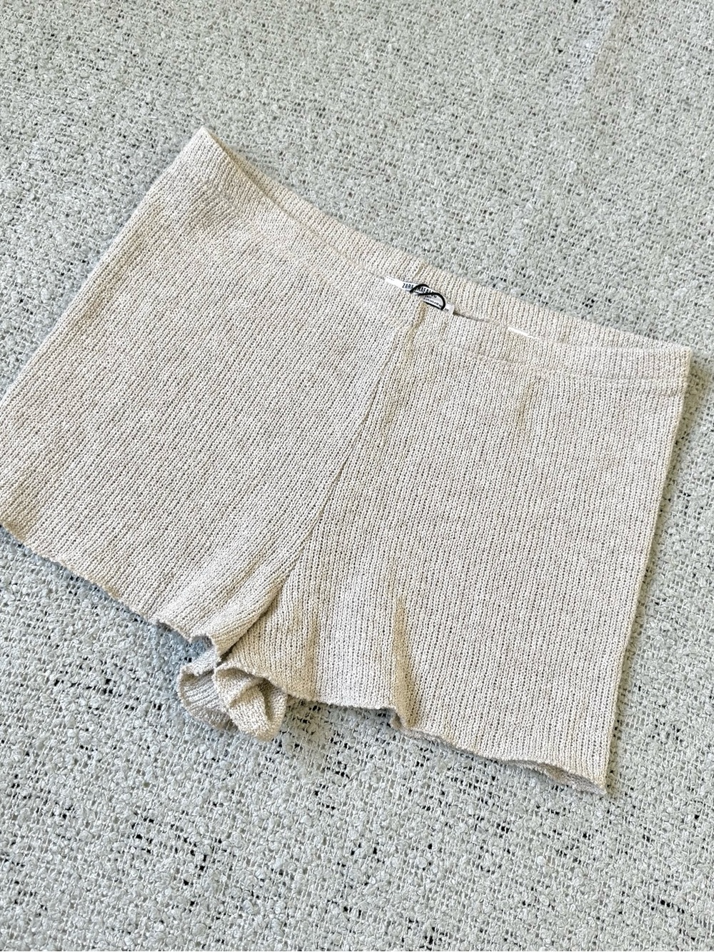 Zara High-Waist Knit Shorts in Light Beige Size M Boho Beachwear